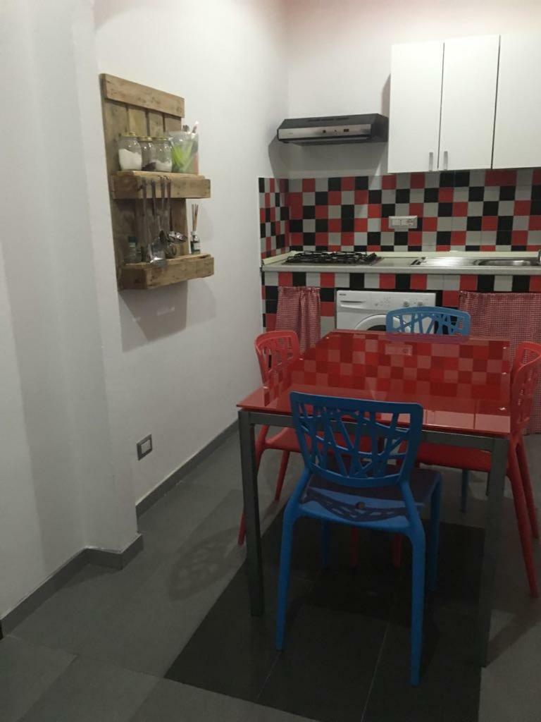 Ateneo Apartments Centro Storico レッチェ エクステリア 写真