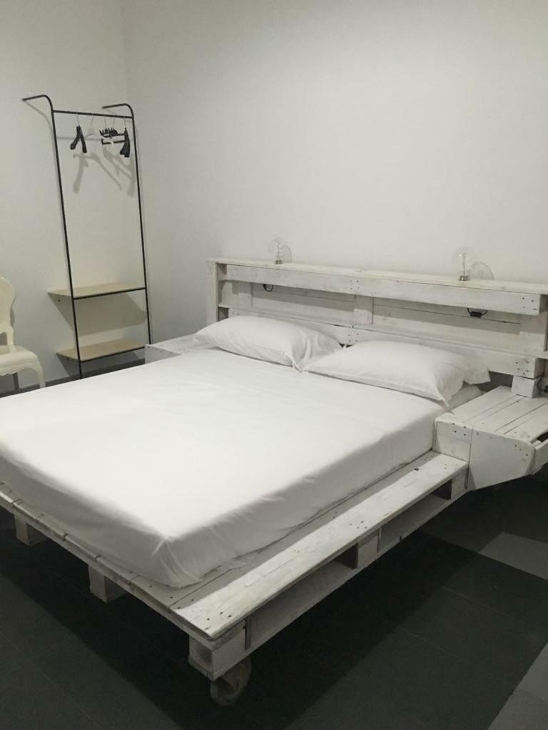 Ateneo Apartments Centro Storico レッチェ エクステリア 写真